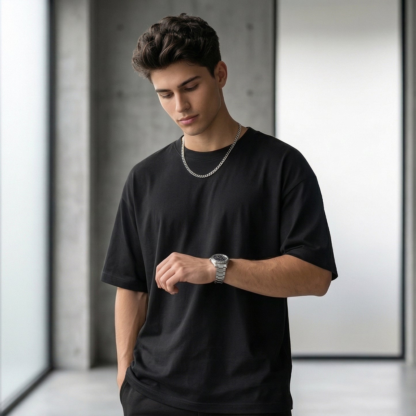 ShortTall® Oversized Round Neck T-Shirt - Black